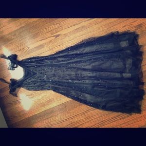 Monique Lhuillier Tea- Length Dot Tulle Gown